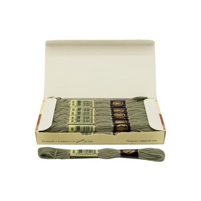 نخ گلدوزی پنگوئن سبز زیتونی - P646